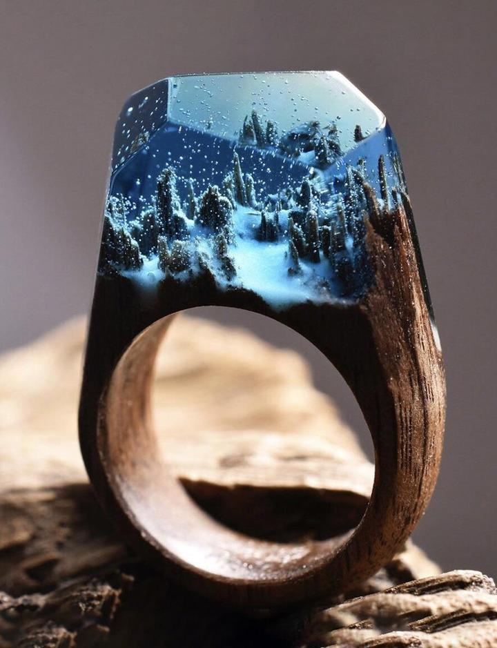 Удивительные деревянные кольца с эпоксидной смолой
