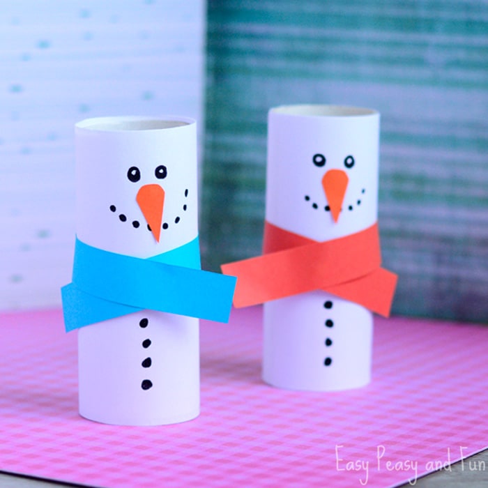 Как сделать снеговика из бумаги и звезду из картона.