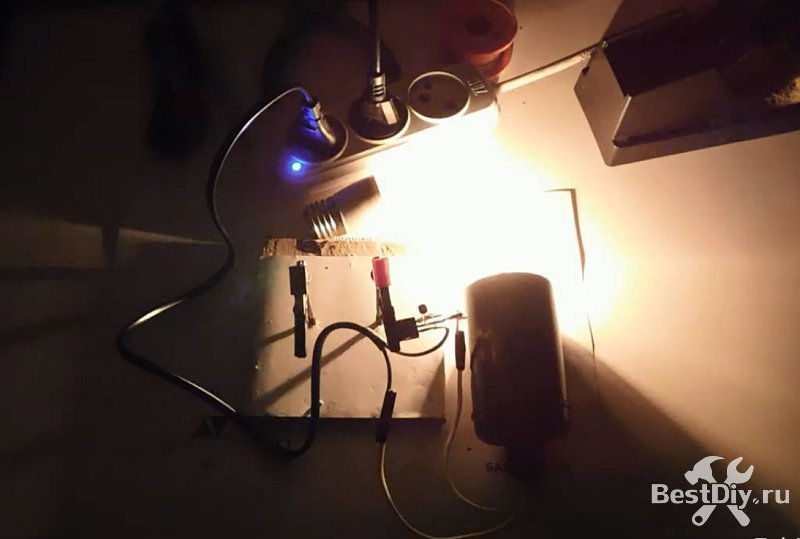 Самый простой датчик освещённости для лампы на 220V